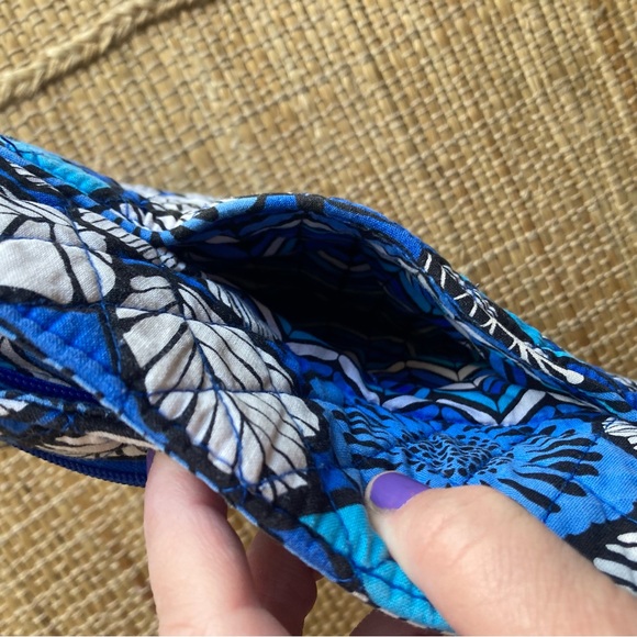 Vera Bradley triple zip bag - Picture 11 of 16